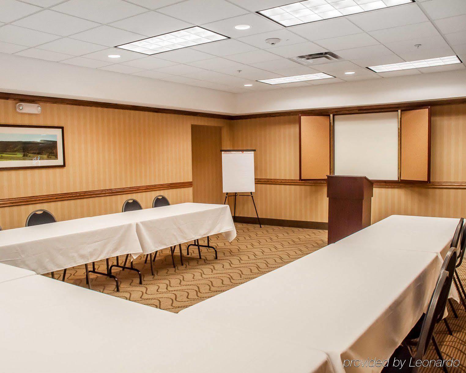 Quality Inn Near Walden Galleria Mall Cheektowaga Exteriör bild