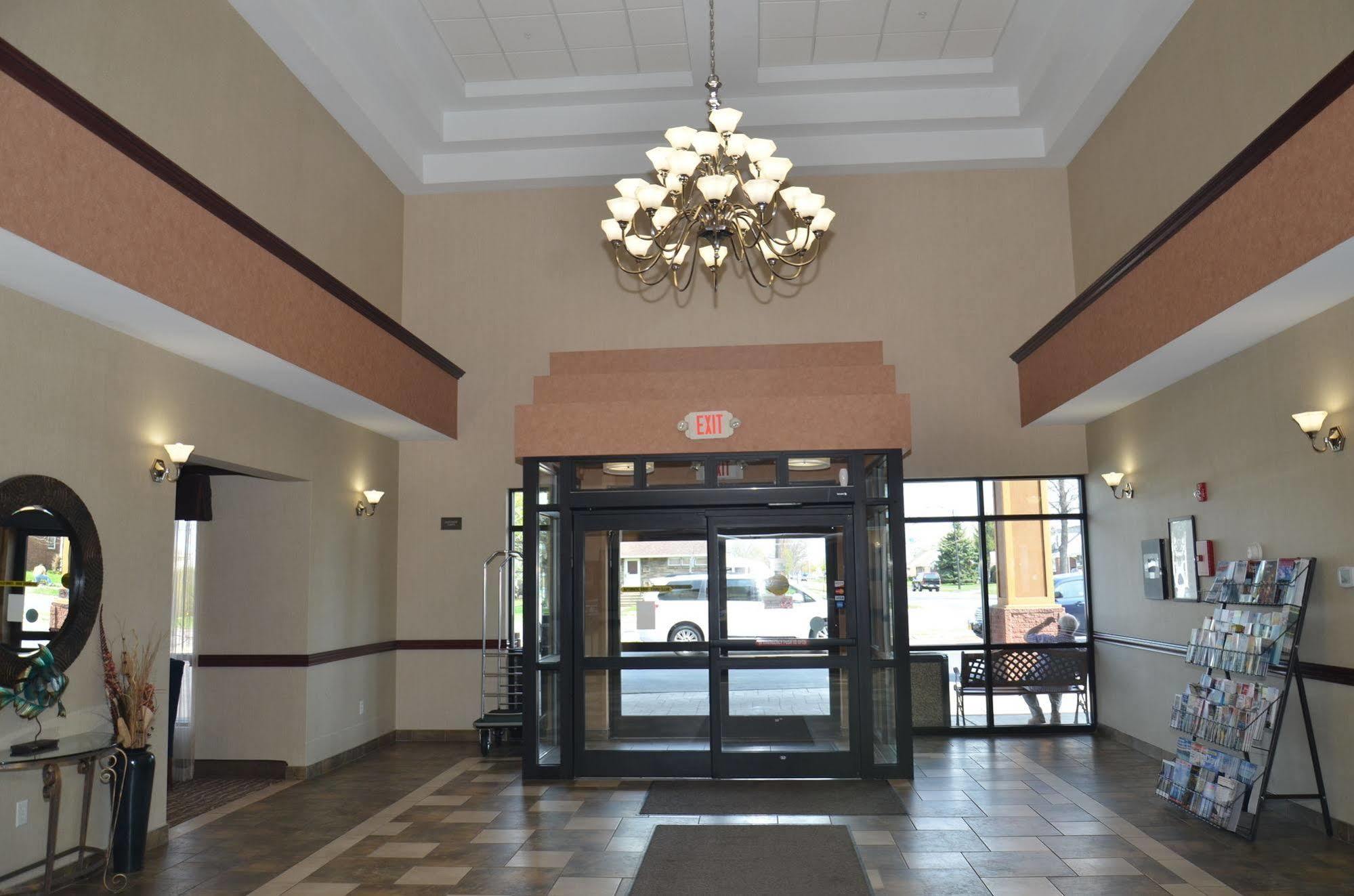 Quality Inn Near Walden Galleria Mall Cheektowaga Exteriör bild