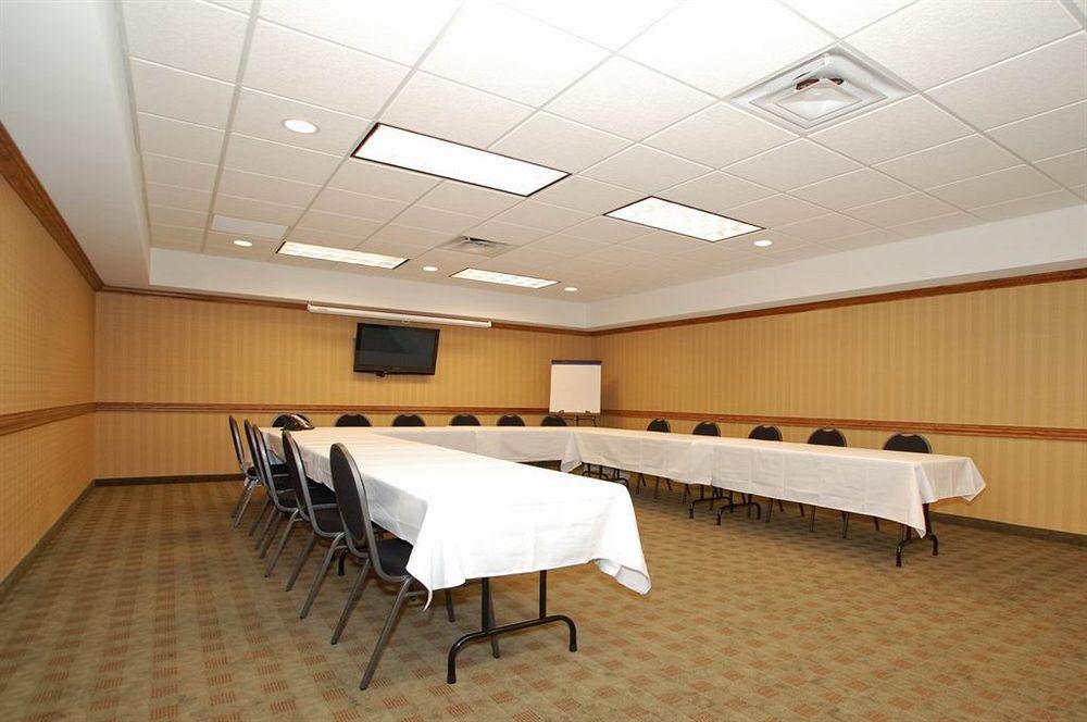 Quality Inn Near Walden Galleria Mall Cheektowaga Exteriör bild